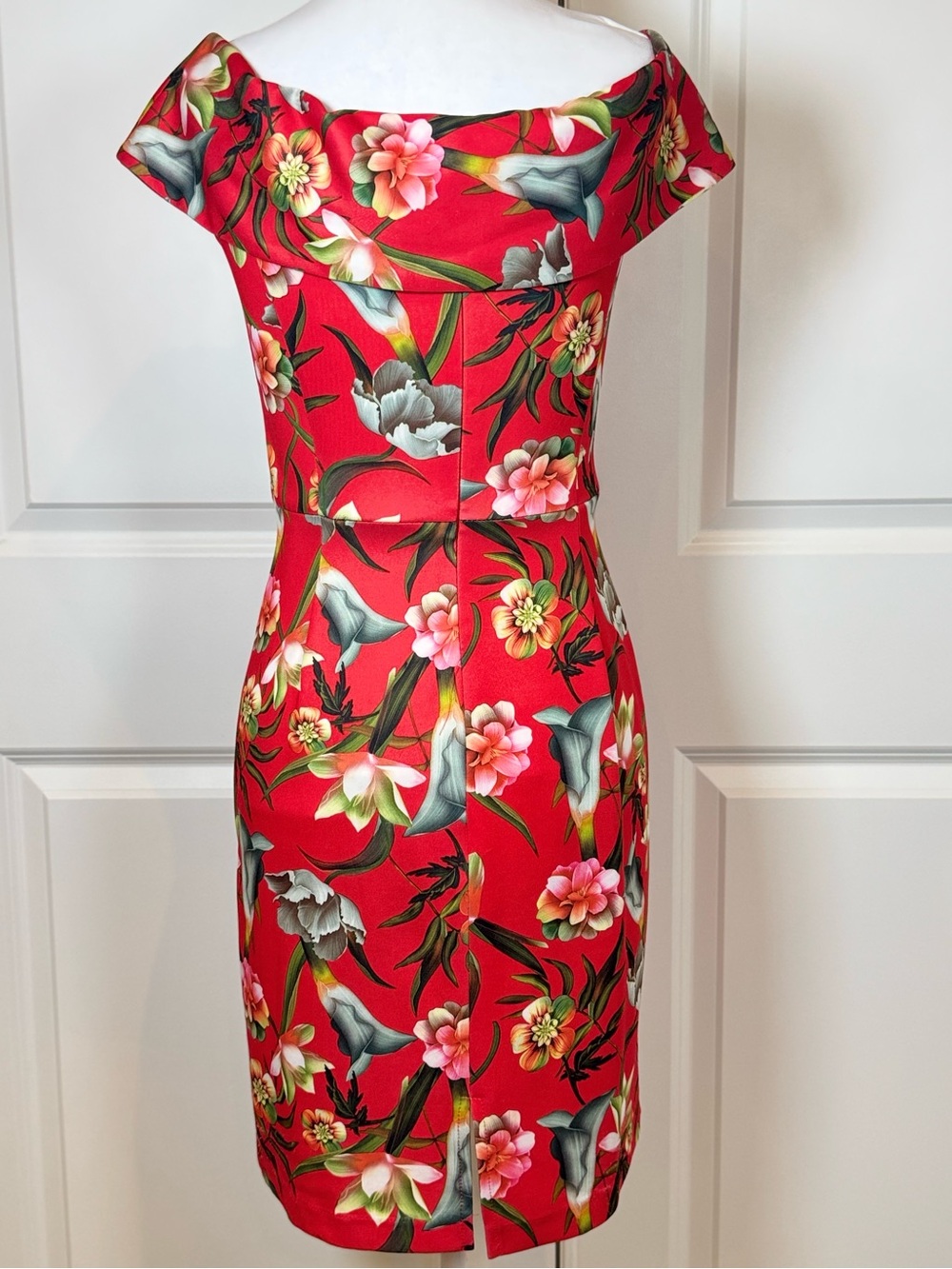 Alexia Admor Tropical Floral Resort Cruise Off Shoulder Sheath Dress Size 2 - Picture 3 of 10
